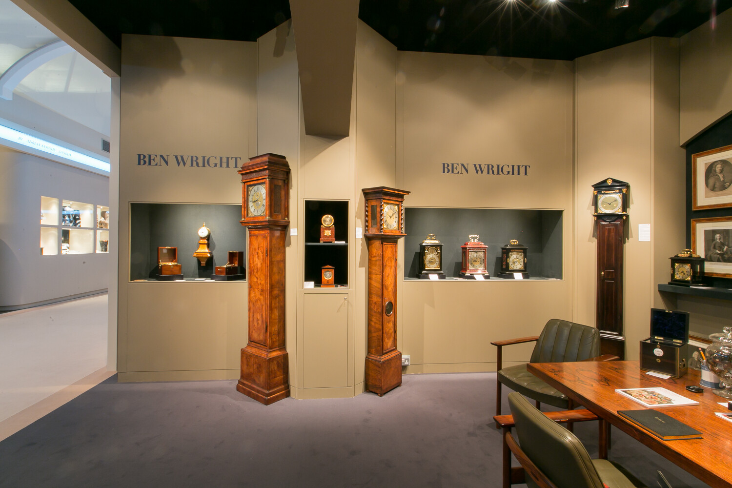 Ben Wright stand Masterpiece 2014-104.jpg